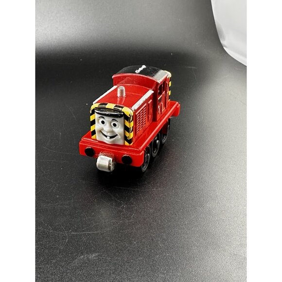 Thomas & Friends Take N Play Along Salty Train Engine Diecast Metal Vtg 2003 Ltd - Picture 2 of 12